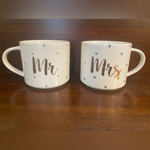Mr. & Mrs. Coffee Mugs Set White Gold Wedding anniversary bridal couples gift
